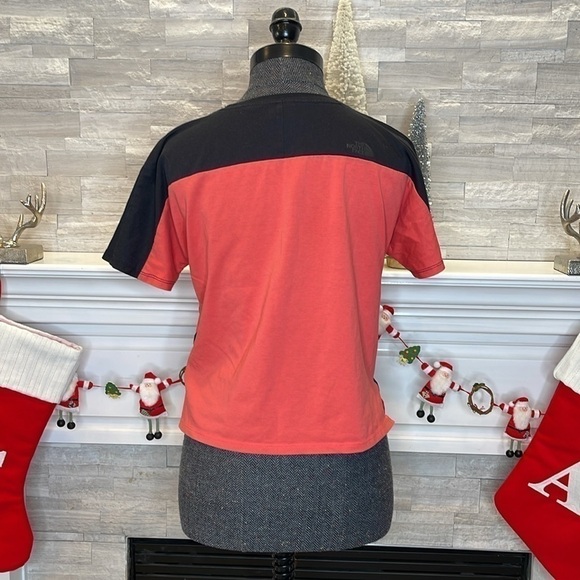 The North Face Women's North Dome Crop T-Shirt Size Small - Picture 8 of 10